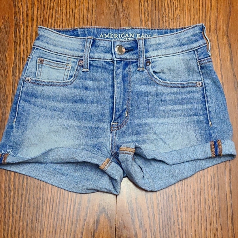 AMERICAN EAGLE JEAN SHORTS